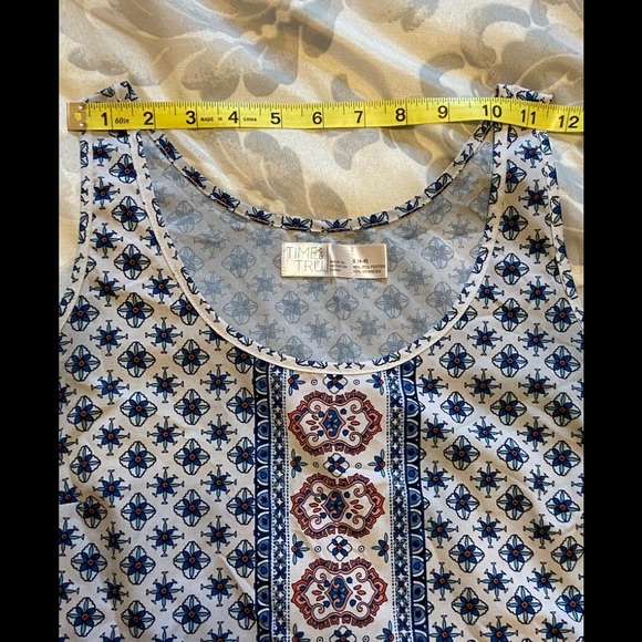 Time and Tru top - Picture 4 of 6